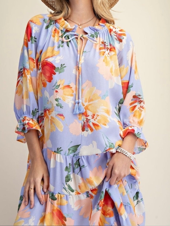Easel Los Angeles Dresses & Skirts - NWT Easel Medium Stunning Floral Tiered Midi/Maxi Dress with Tie-Neck